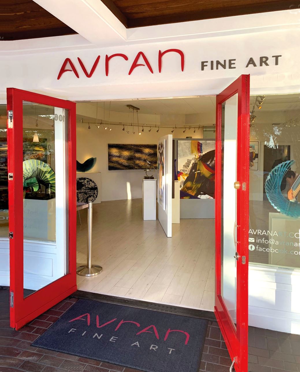Avran Fine Art