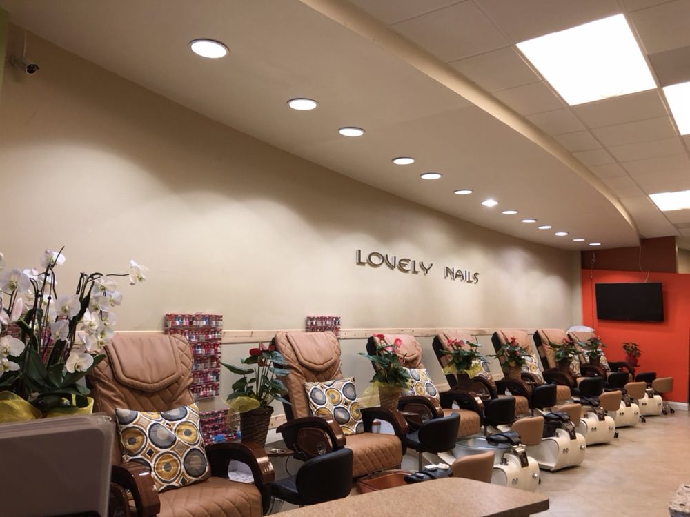 Lovely Nails Boutique
