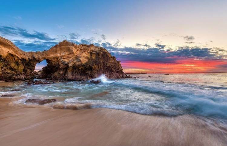 Caitlin’s Laguna Beach Essentials Caitlin’s Laguna Beach Essentials