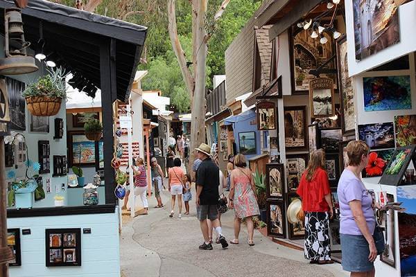 Sawdust Art Festival