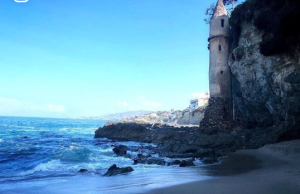 Bette Davis, Hippies and a Pirate Tower – Visit Laguna’s Past Bette Davis, Hippies and a Pirate Tower – Visit Laguna’s Past